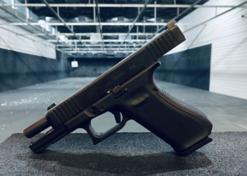 Glock na strzelnicy